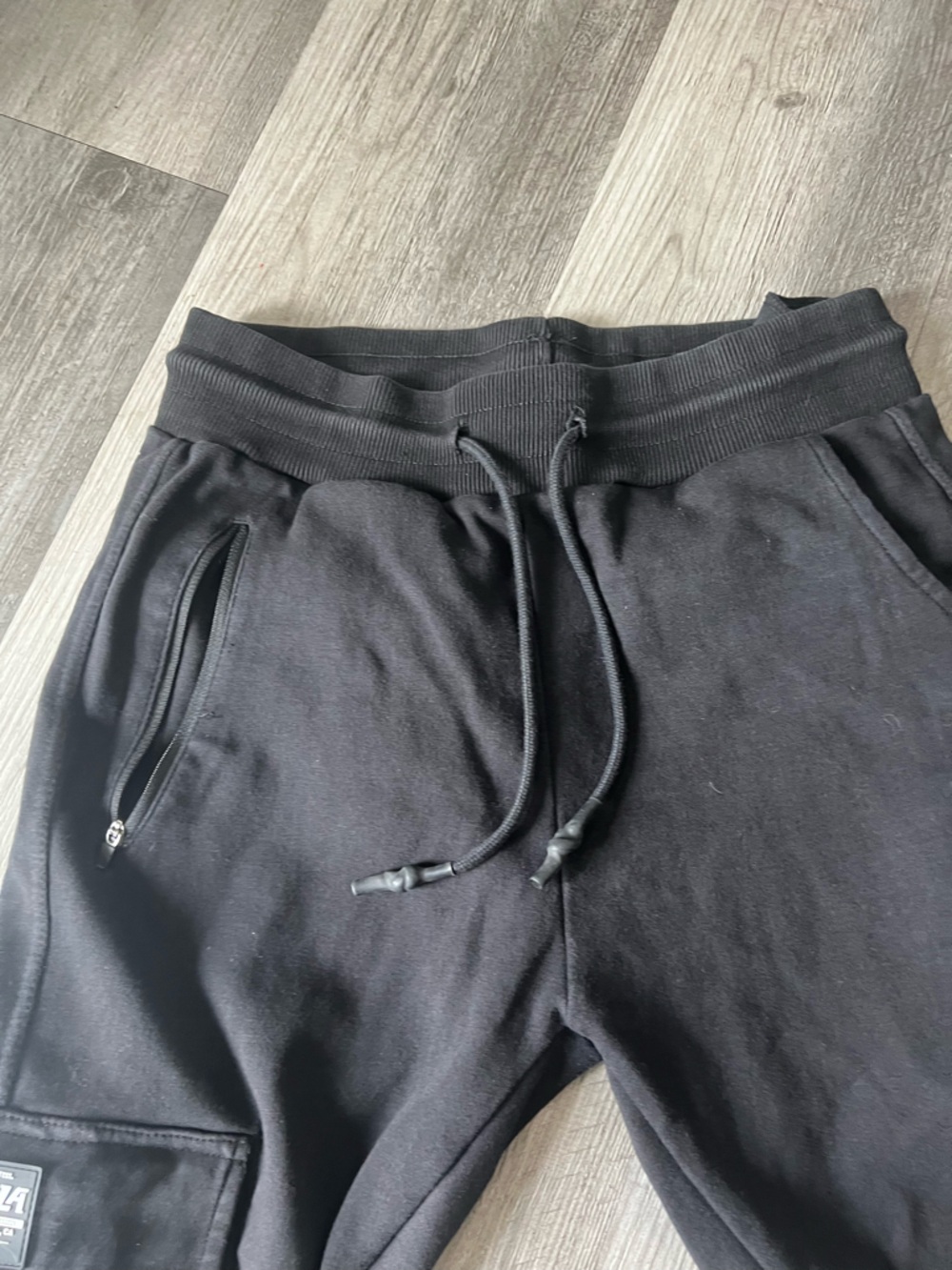 YoungLA Black Cargo Joggers with Patch Logo - Picture 3 of 6